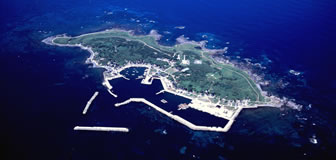 舳倉島