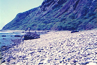 北硫黄島に上陸